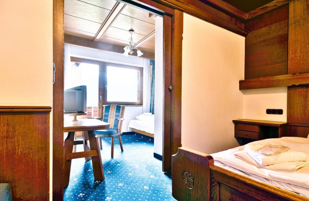 Hotel Eberl Finkenberg Zewnętrze zdjęcie