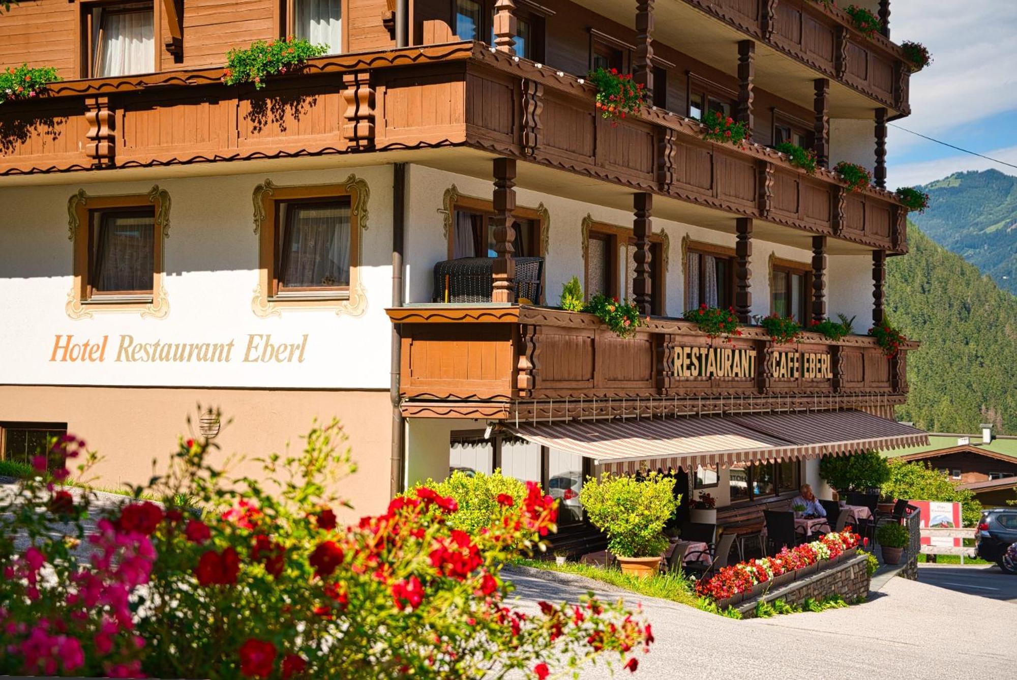 Hotel Eberl Finkenberg Zewnętrze zdjęcie